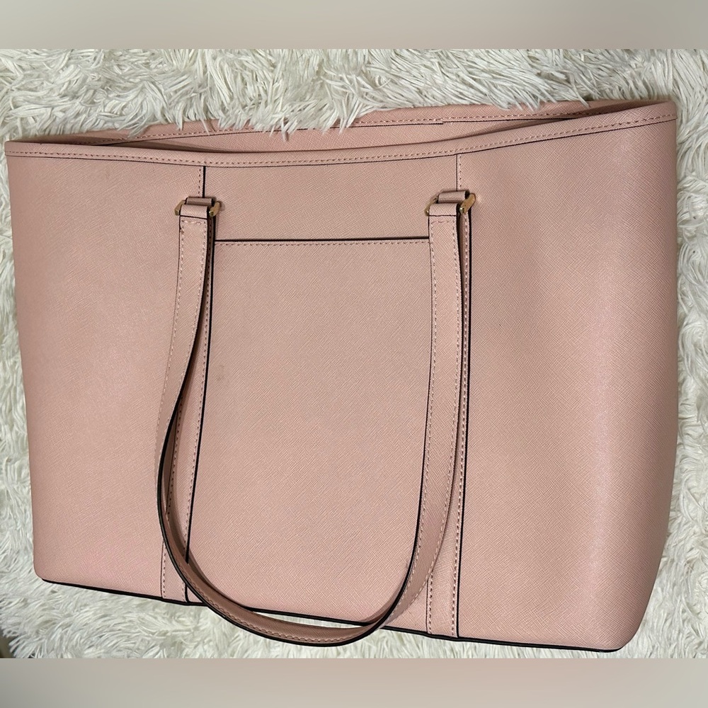 Michael Kors Pink Saffiano Jet Set Tote - Picture 4 of 7